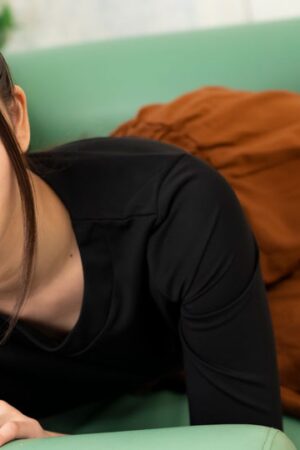 120324_001 – Nữ người mẫu xinh đẹp muốn được thỏa mãn mỗi ngày